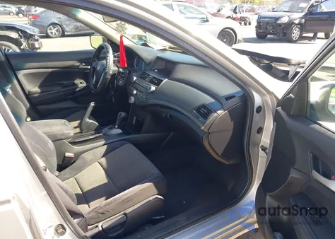 2008 Honda Accord 2.4 Lx из США, поврежденный, VIN 1HGCP26328A010932